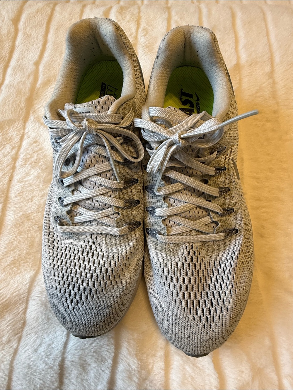 Nike Light Gray Knit Running Sneakers with Dark Gray Swoosh - Picture 3 of 5